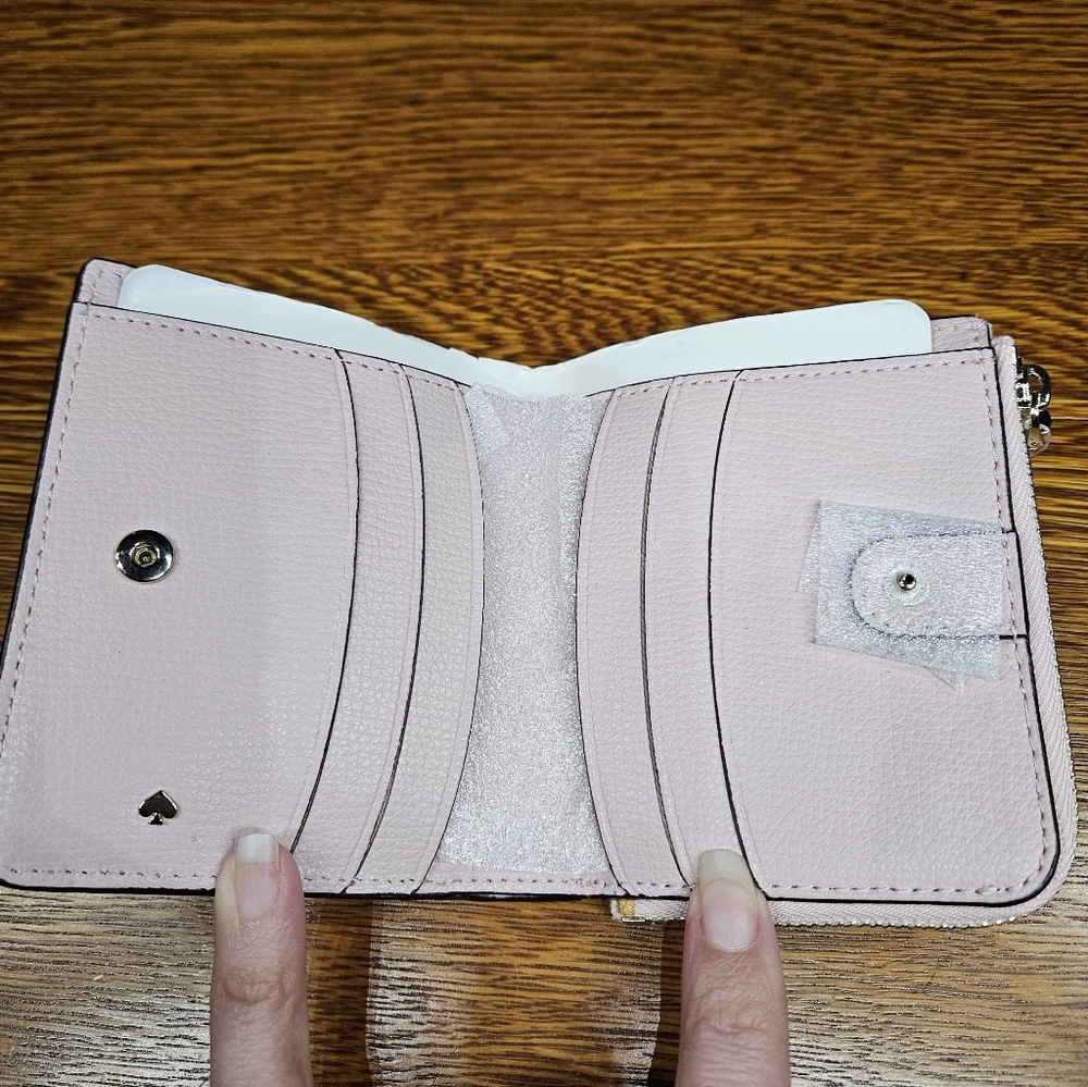 Kate Spade Sylvia Francois Small Bifold Wallet NWT - Picture 9 of 11
